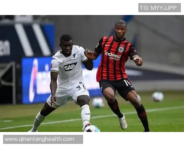 巴塞罗那与埃因霍温精彩对决直播全程回顾与分析