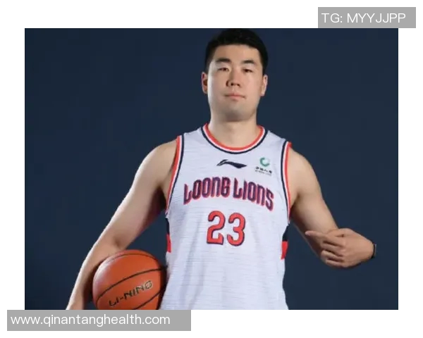 王泉泽的篮球之路：从青涩少年到CBA明星的成长历程与奋斗故事