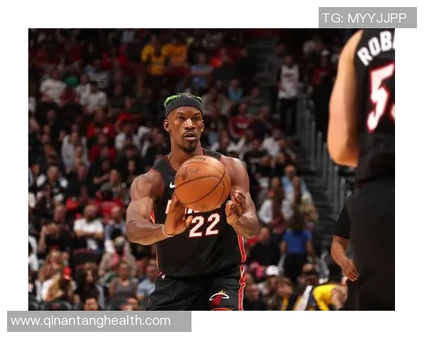 吉米巴特勒的篮球传奇之路与他不屈的奋斗精神